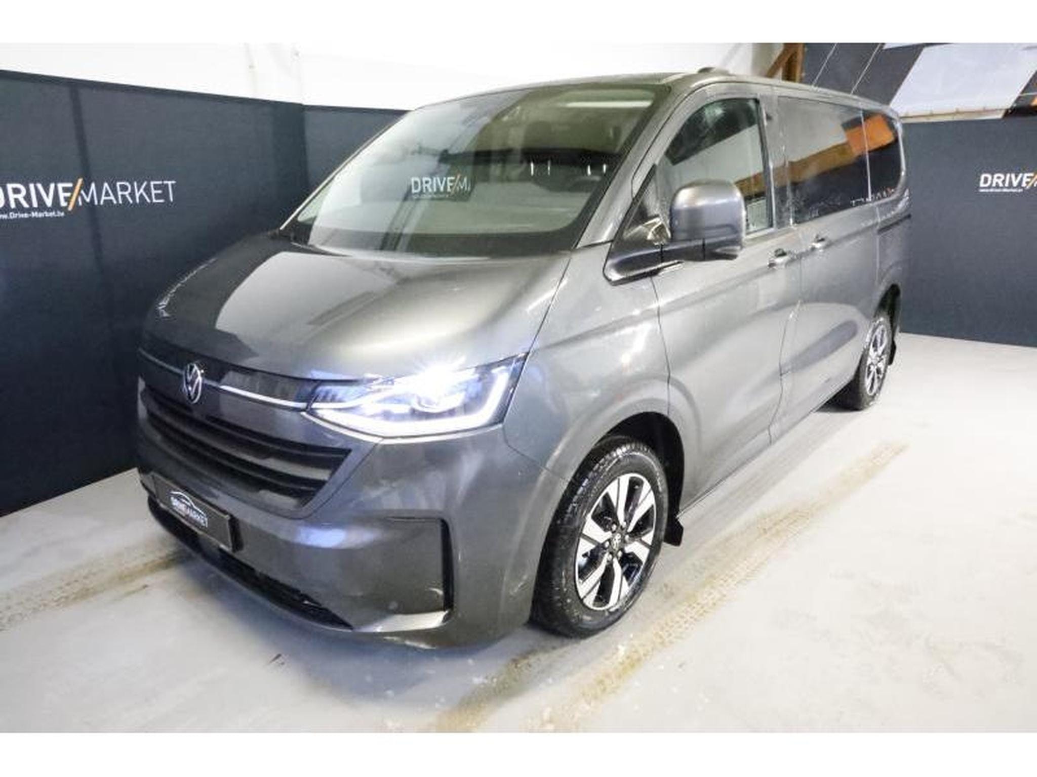 VW T7