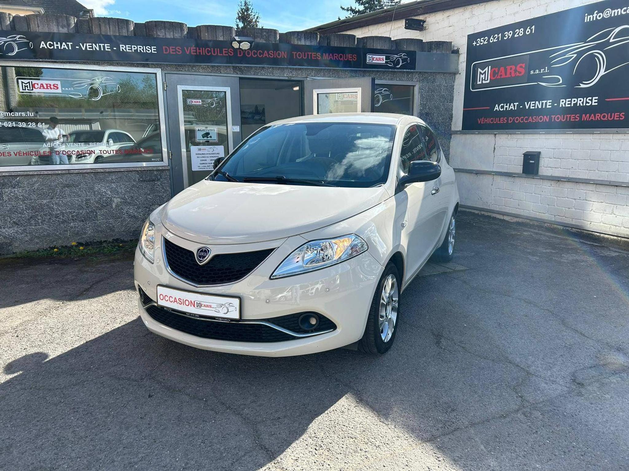 Lancia Ypsilon