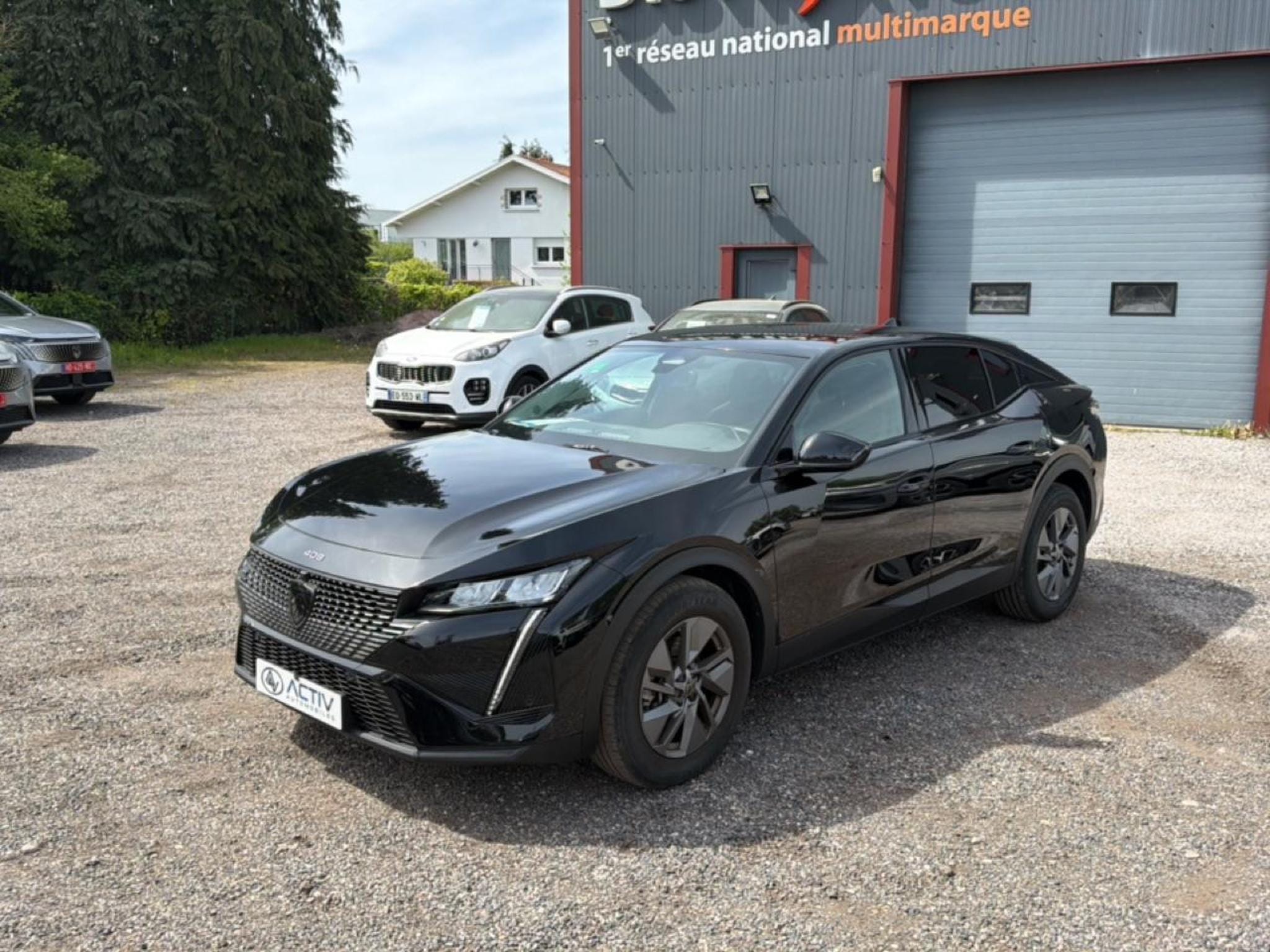 Peugeot 408