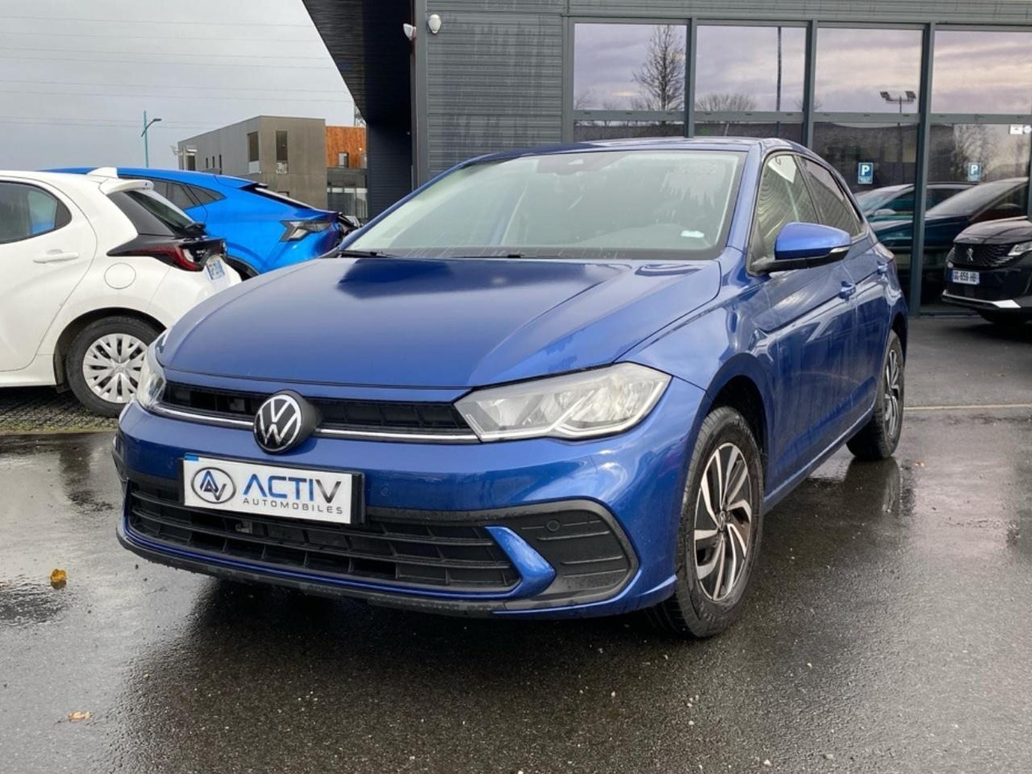 VW POLO