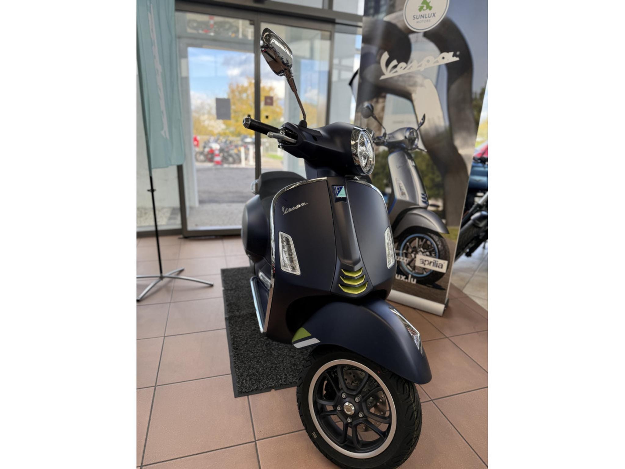 Vespa GTS