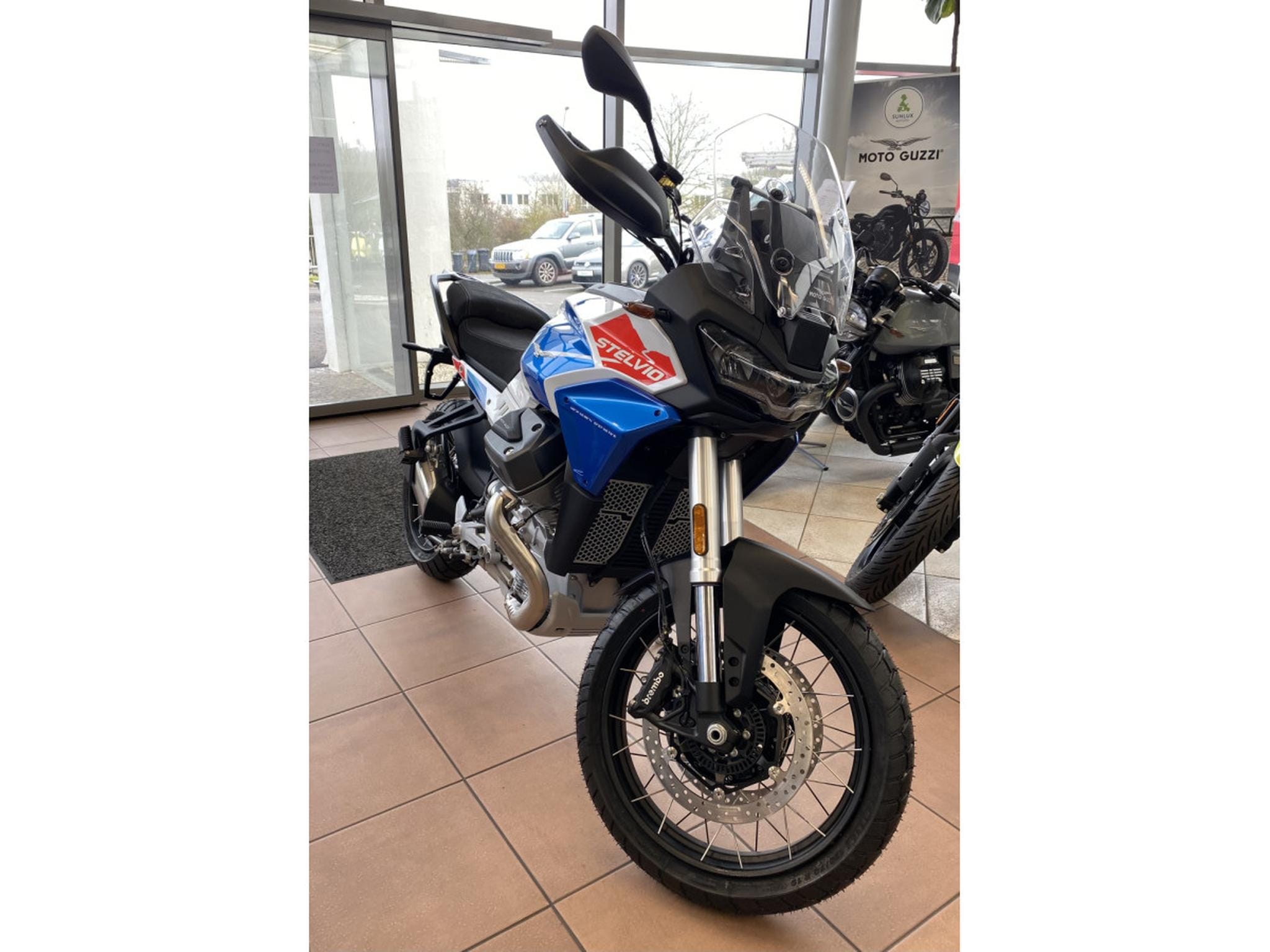 Moto Guzzi Stelvio