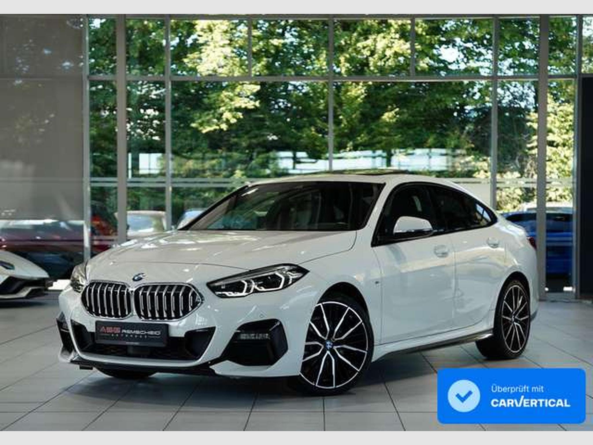BMW 218