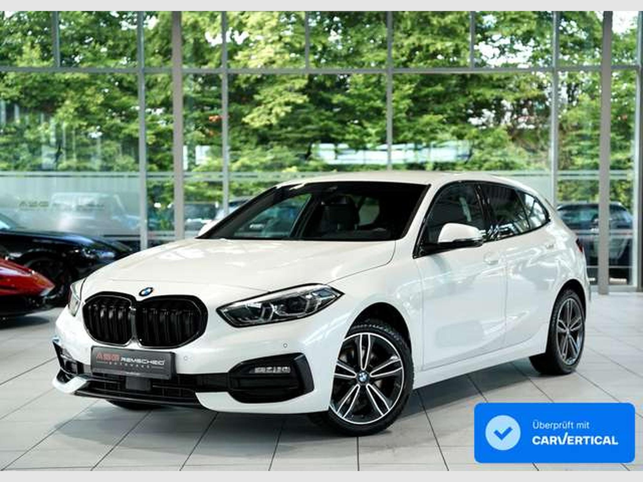 BMW 118