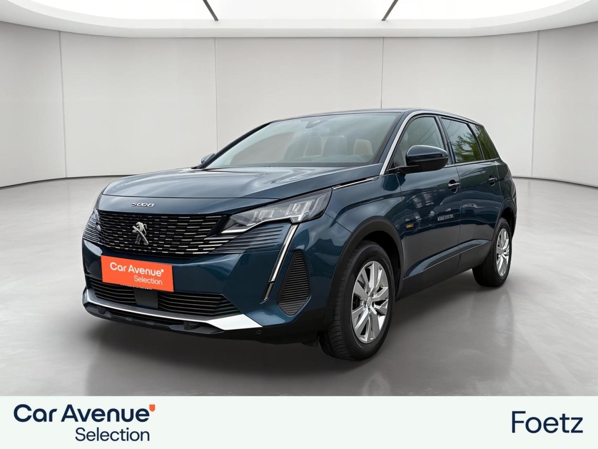PEUGEOT 5008
