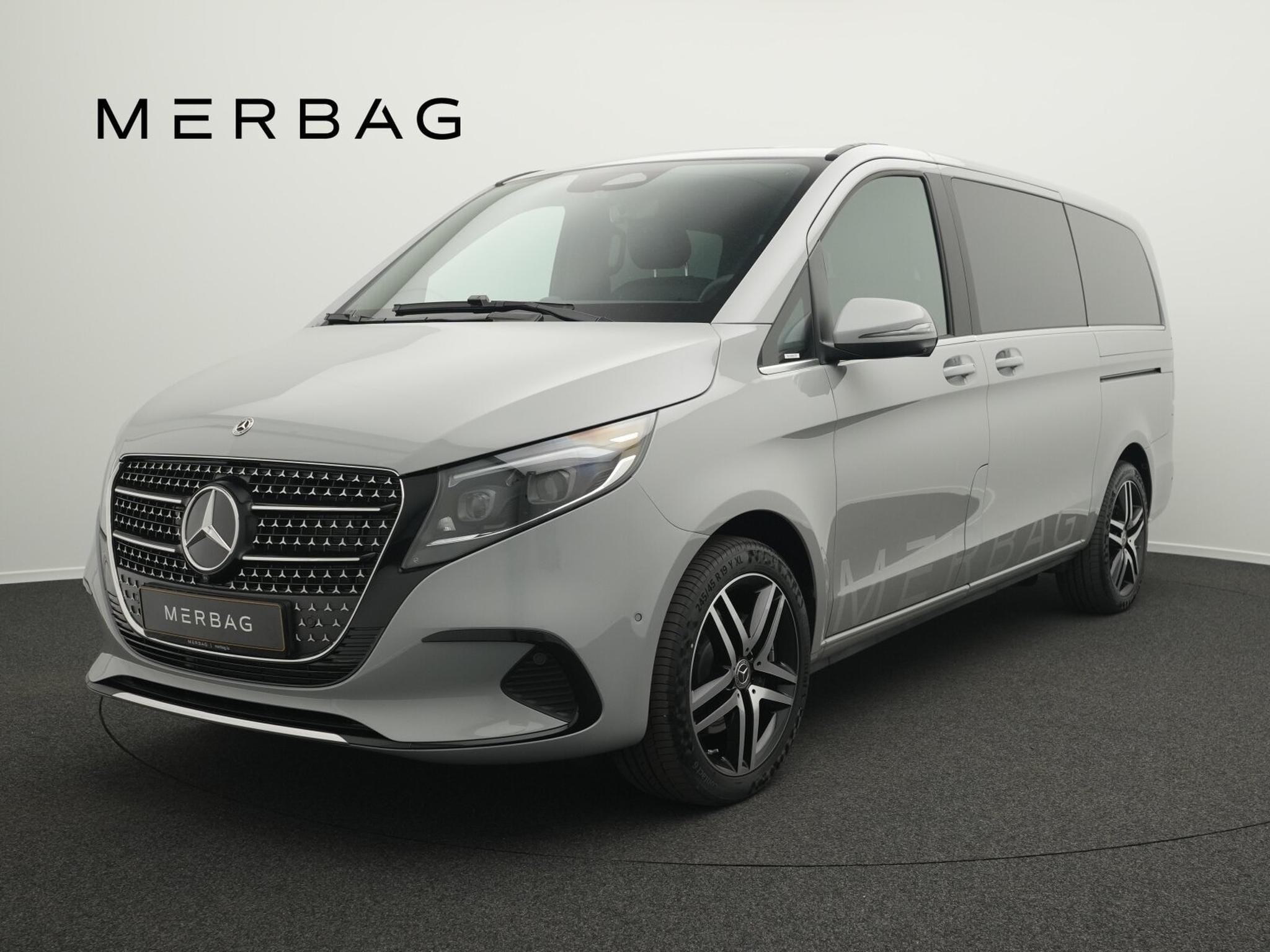 Mercedes V
