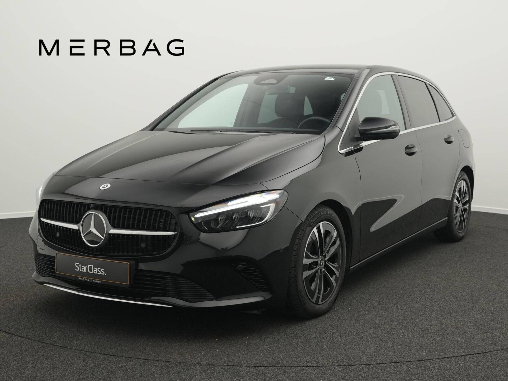 Mercedes B 180