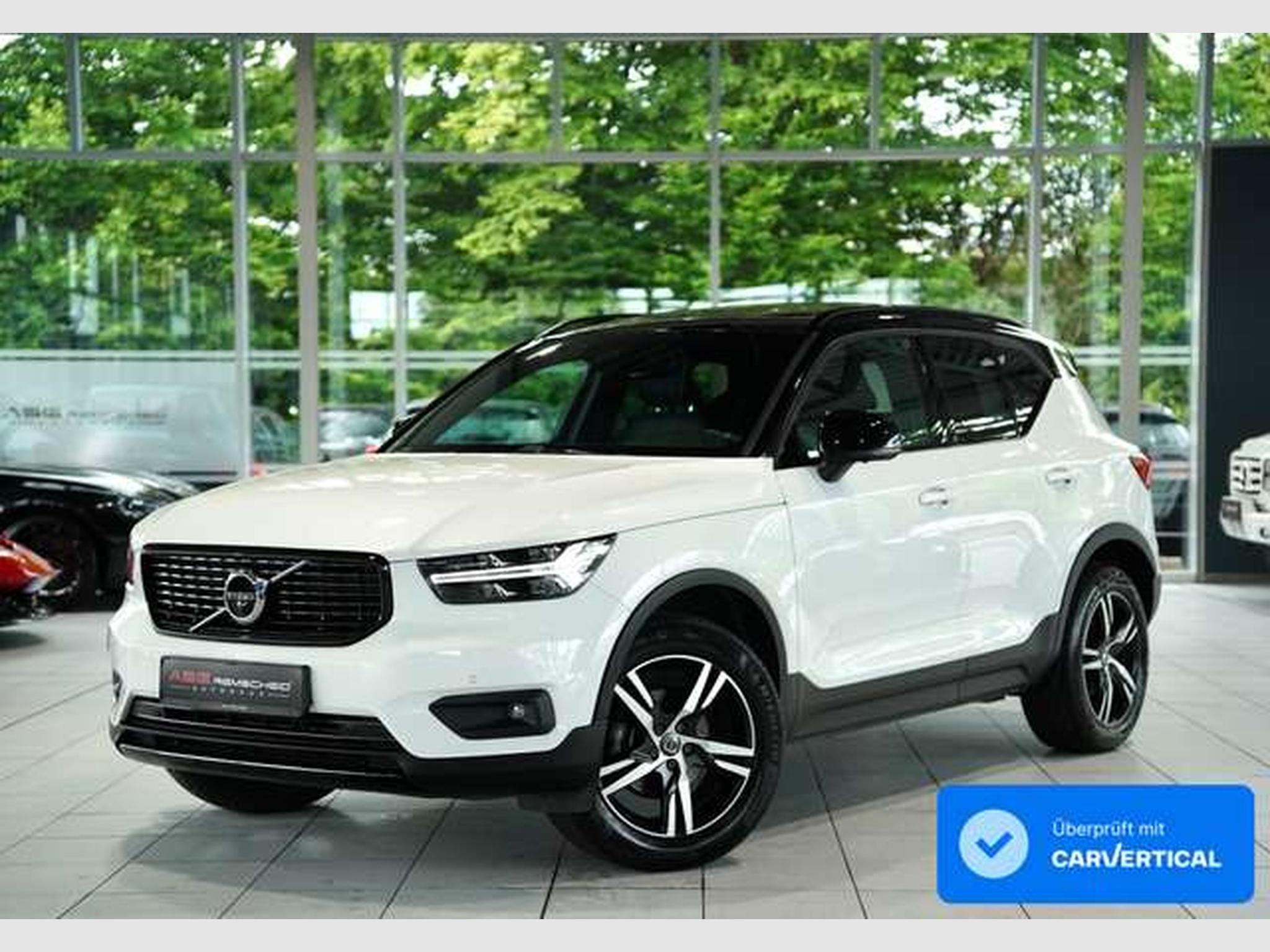 Volvo XC40