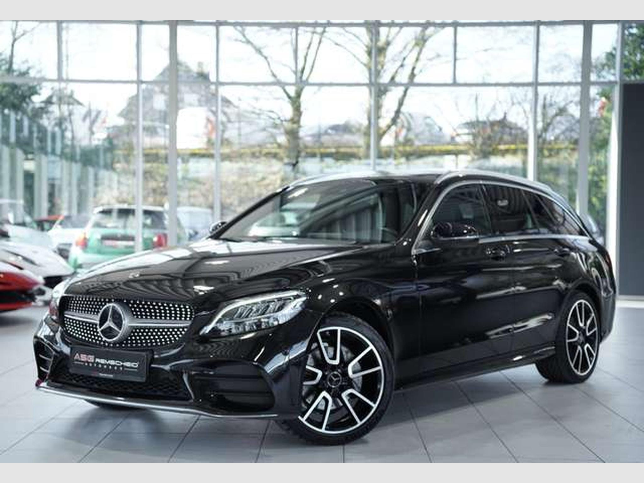 Mercedes C 200