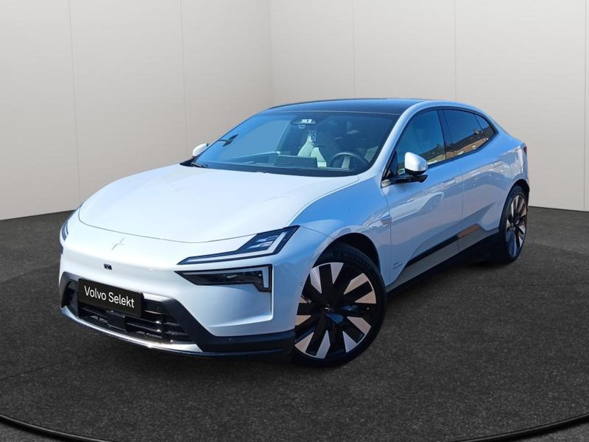 Polestar 4