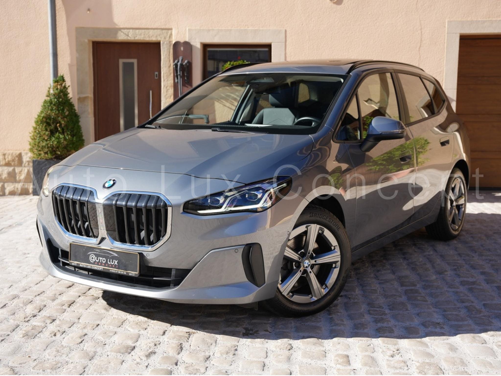 BMW 218