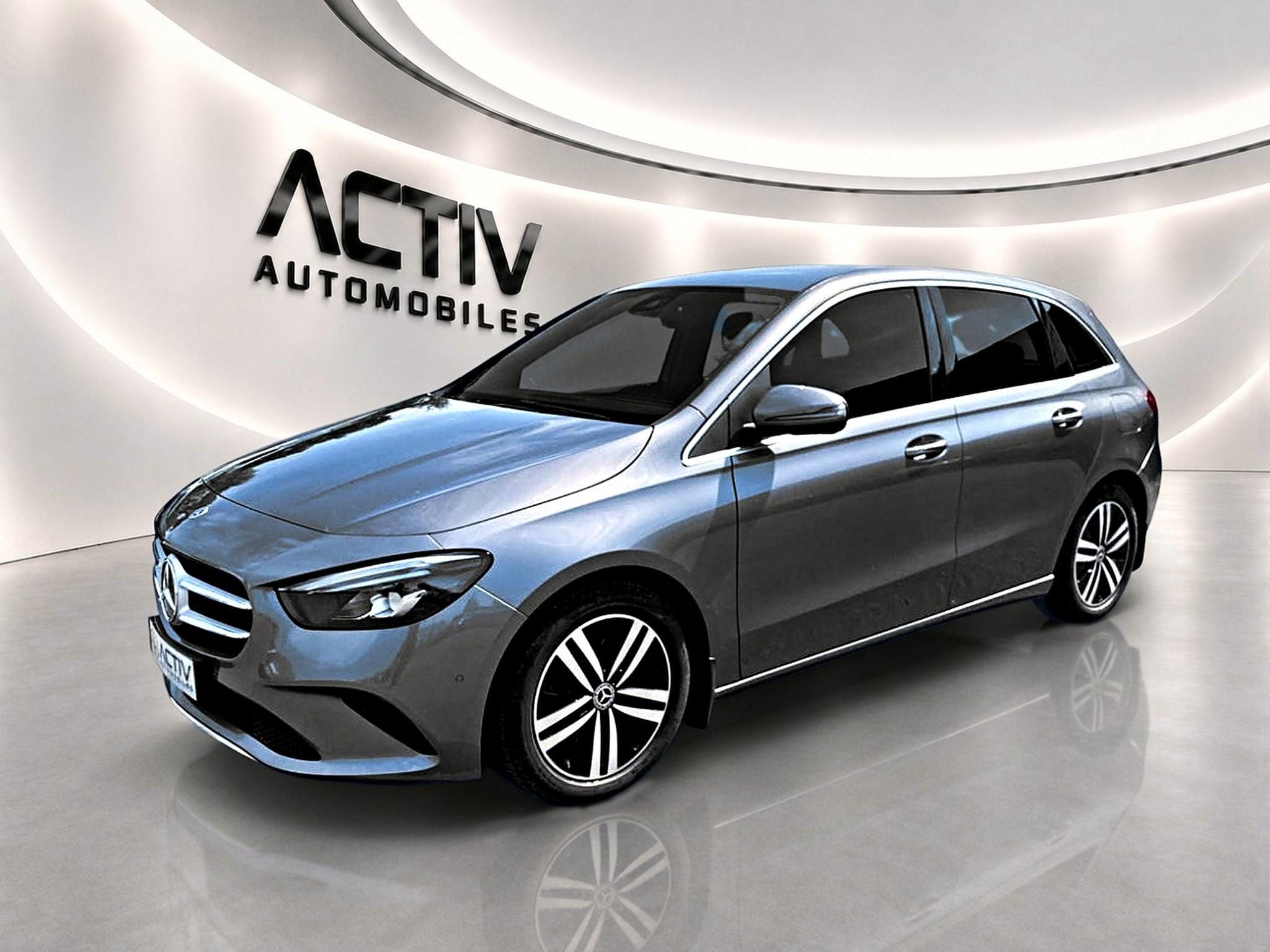 Mercedes B