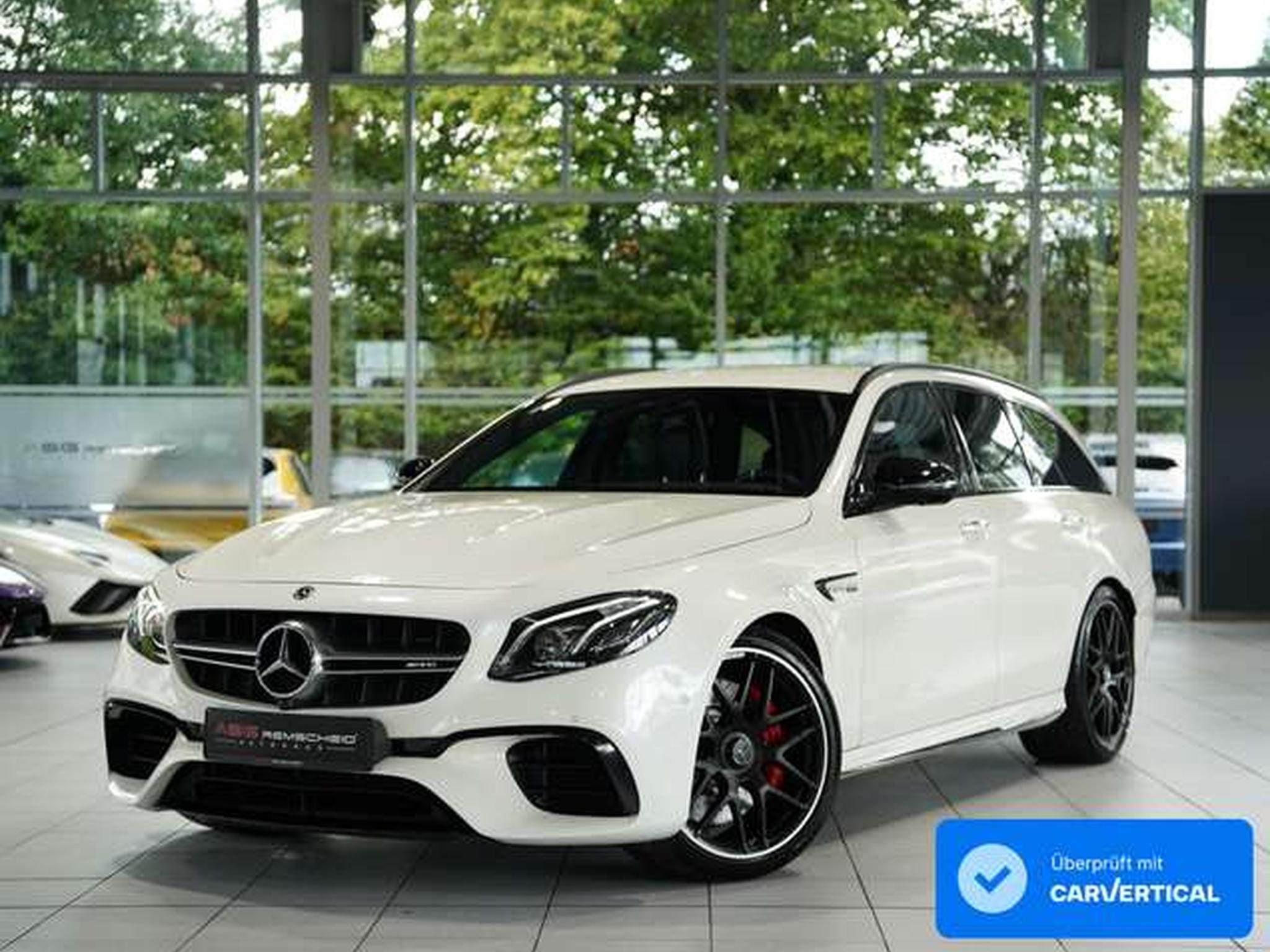 Mercedes E 63 AMG