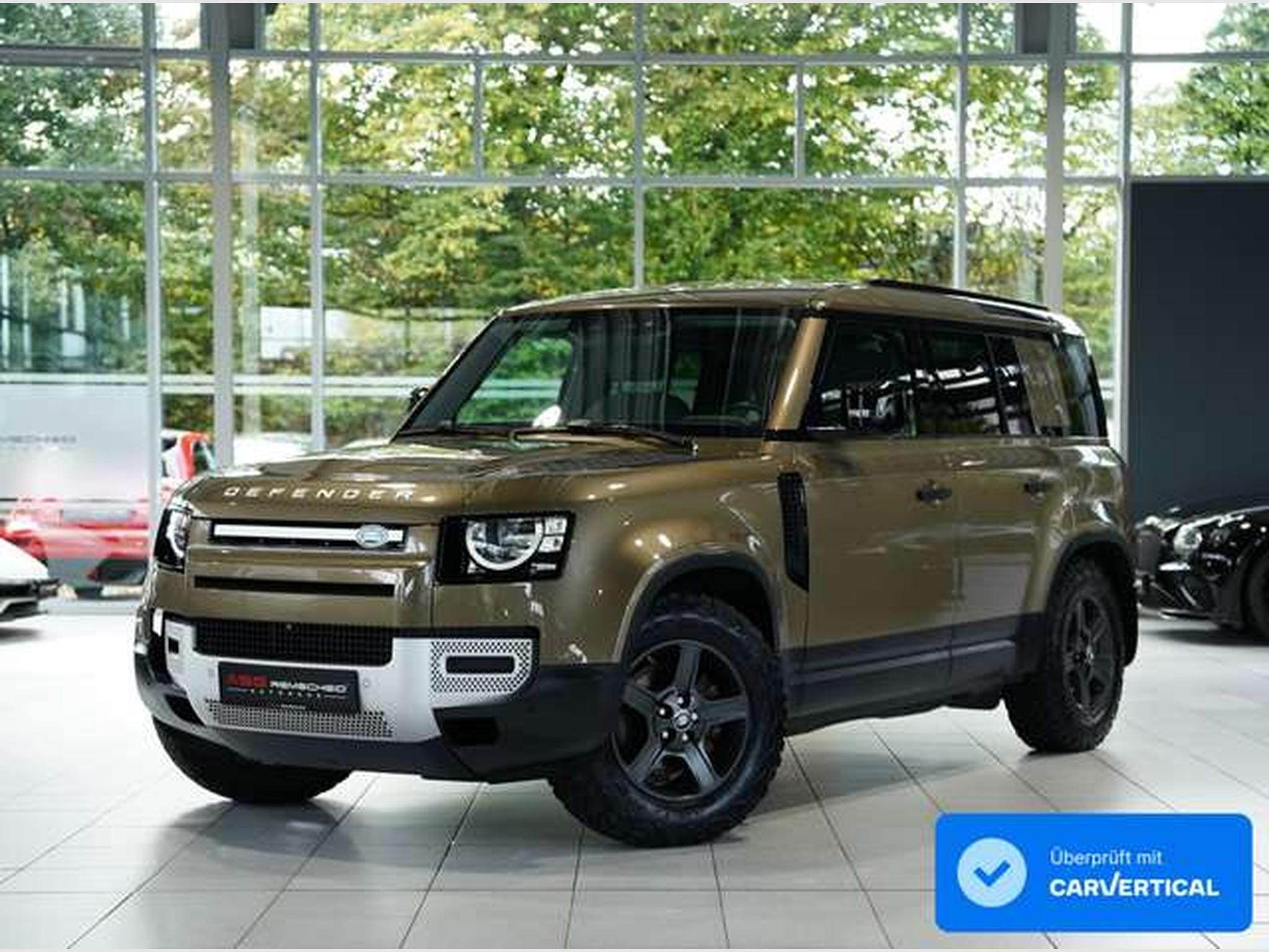Land-Rover Defender