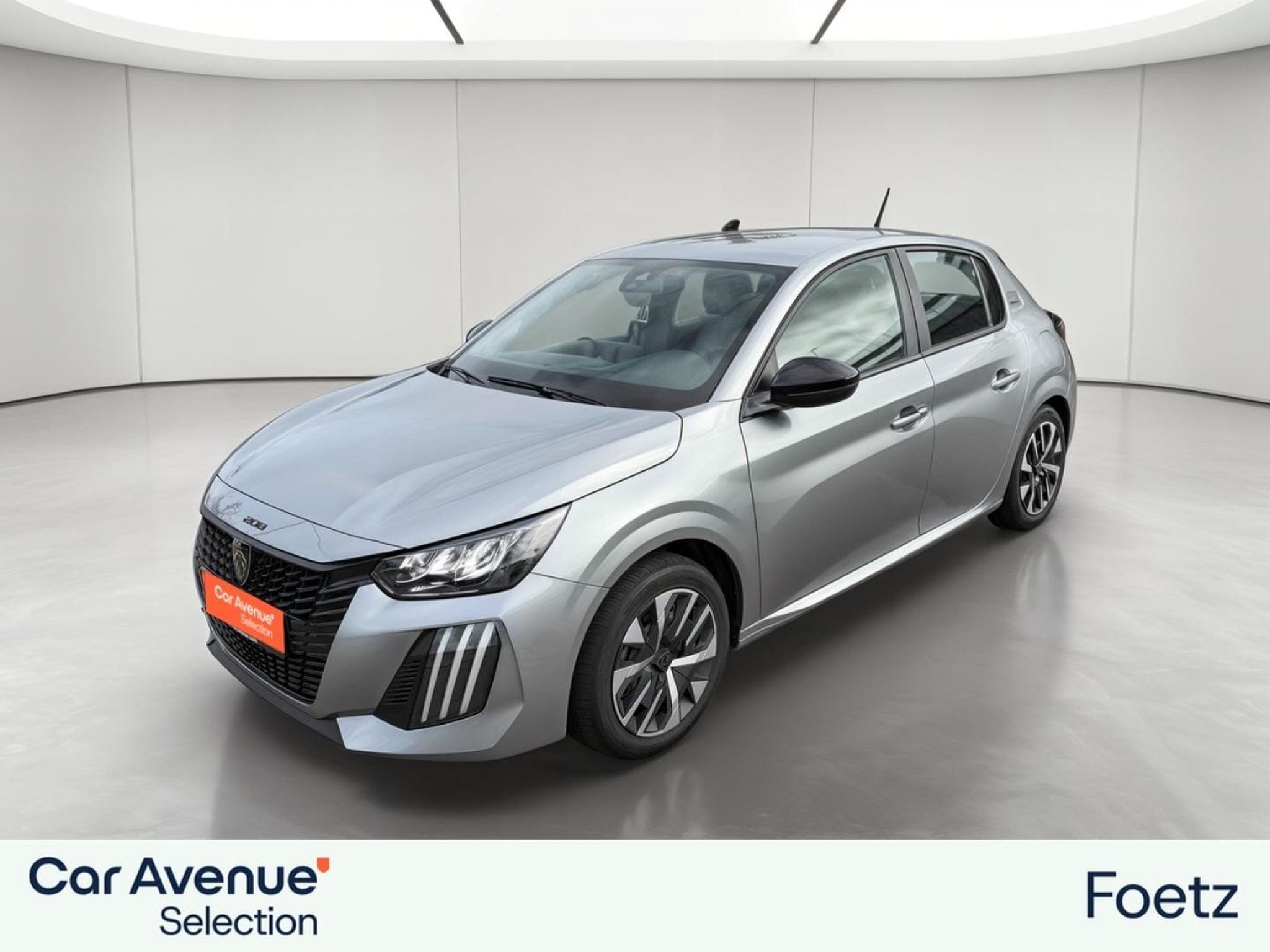 PEUGEOT 208