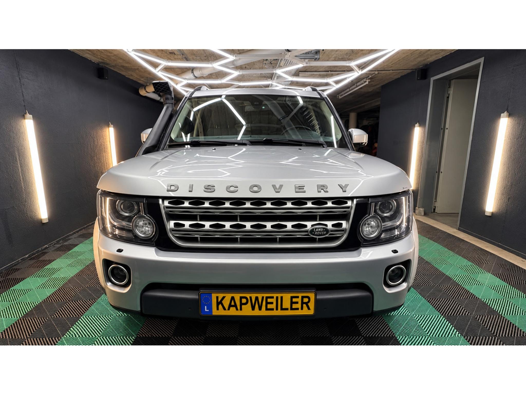 Land-Rover Discovery