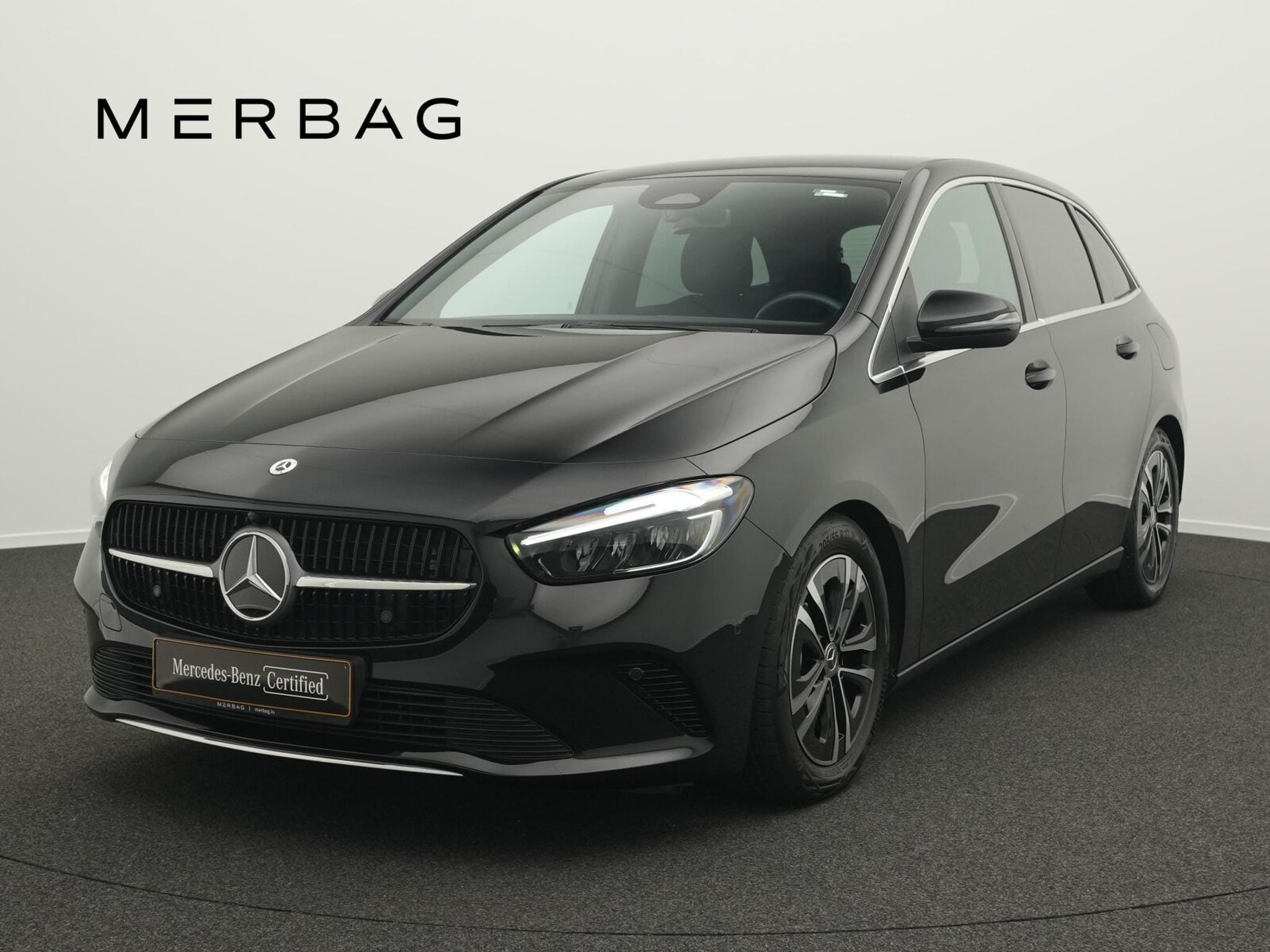 Mercedes B 180