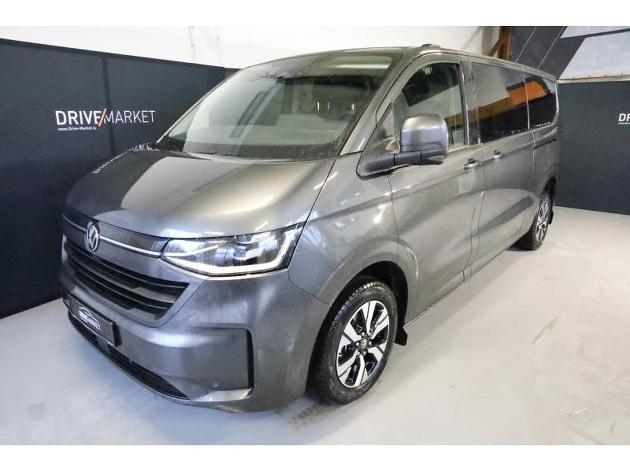 VW T7
