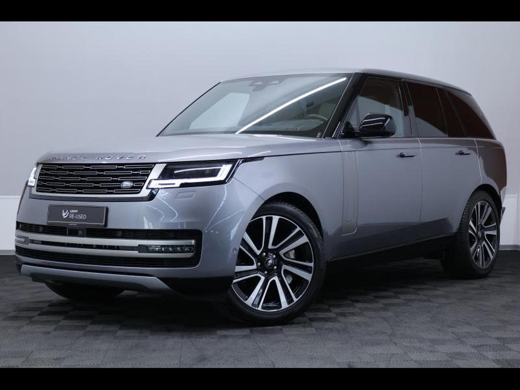 Land-Rover Range Rover