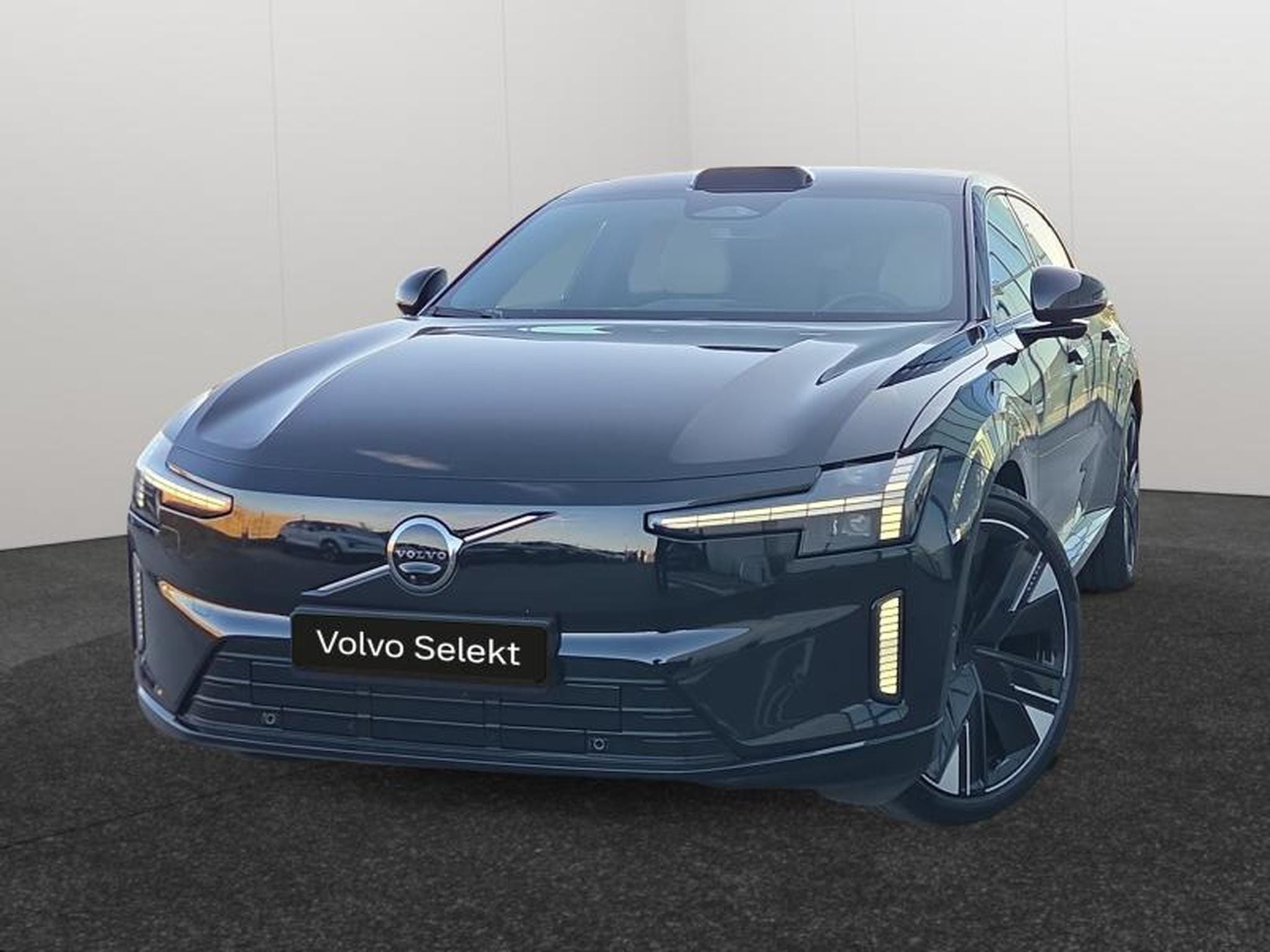 Volvo ES90