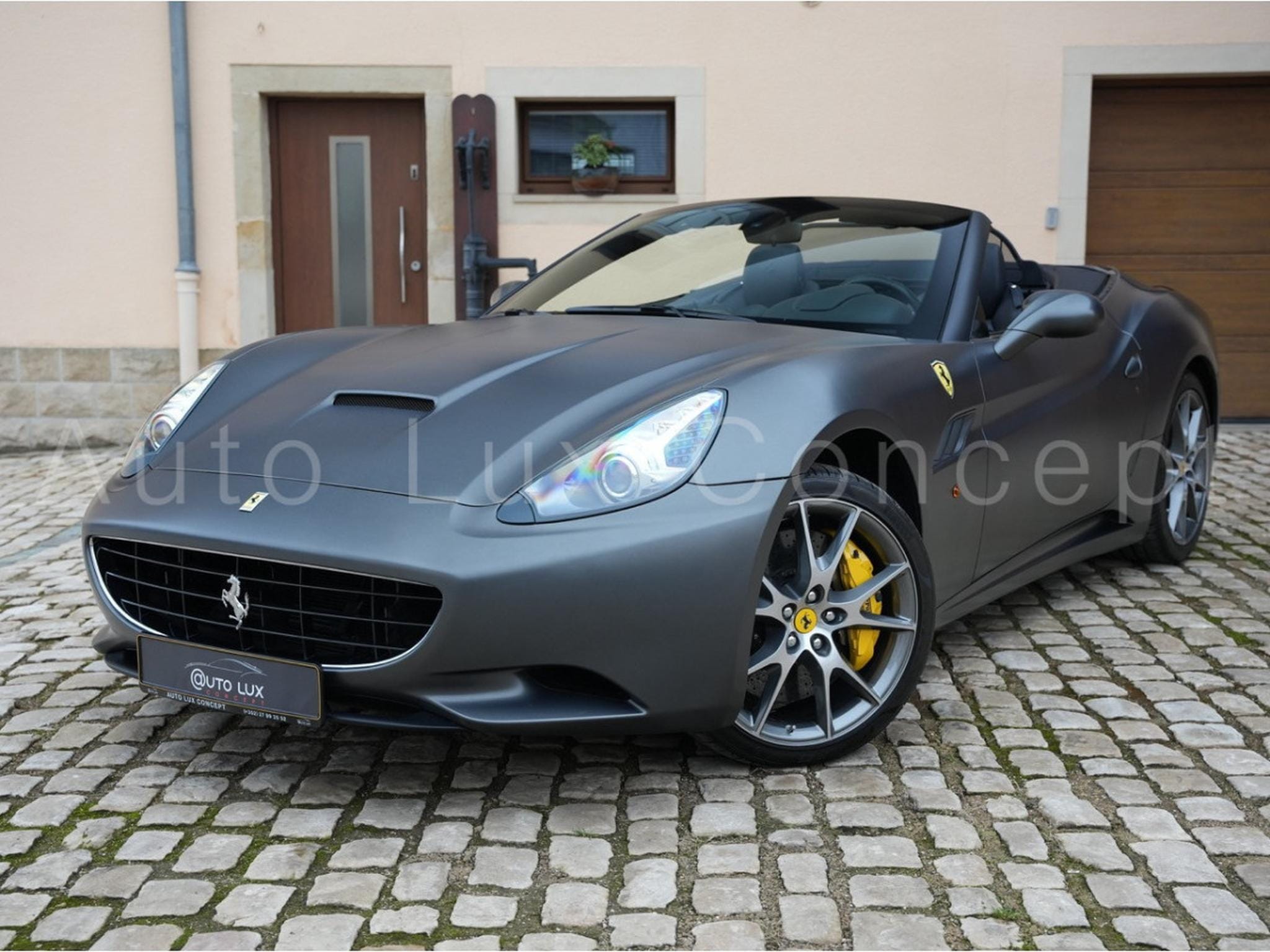 Ferrari California