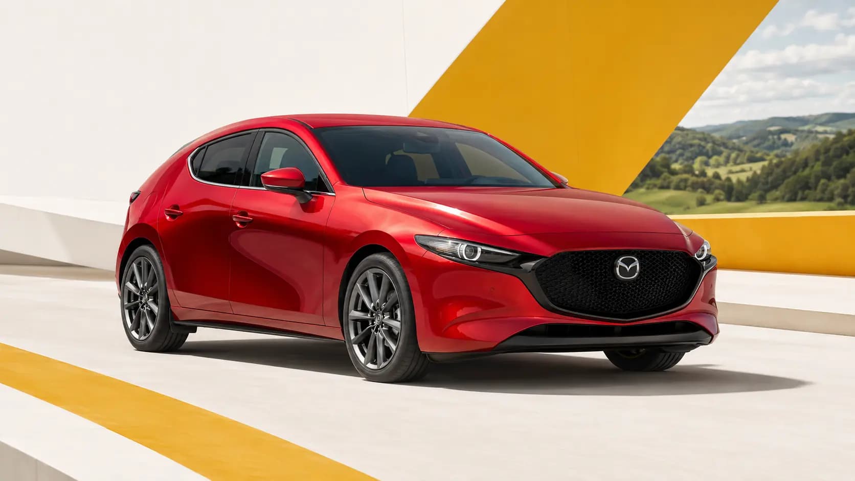 Moderner Mazda in Luxemburg