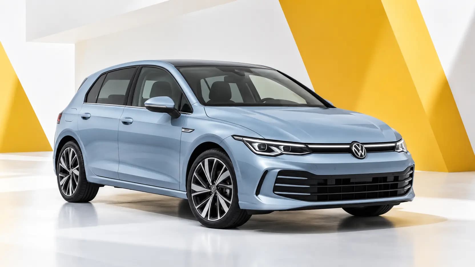 Volkswagen Golf vue extérieure de trois quarts avant