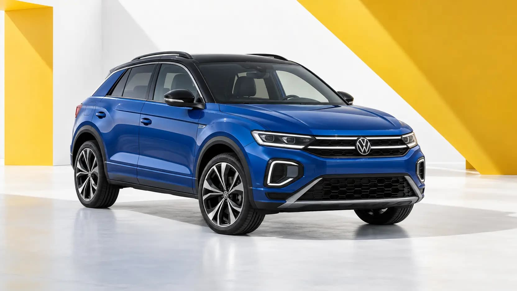 Volkswagen T-Roc vue extérieure de trois quarts avant