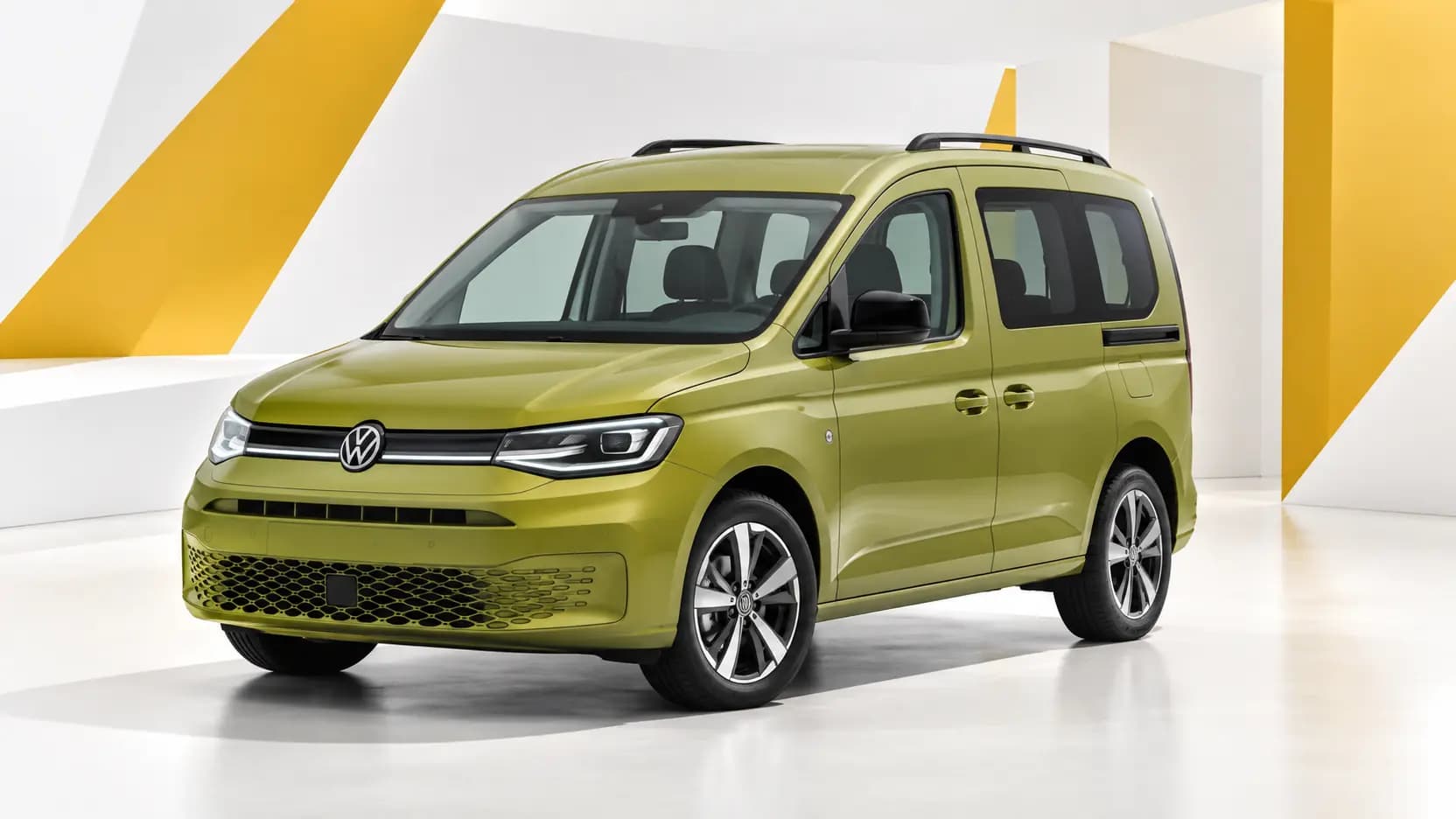 Volkswagen Caddy vue extérieure de trois quarts avant