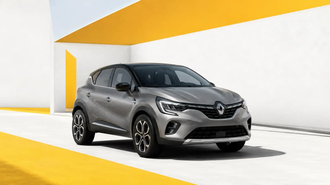 Renault Captur num ambiente urbano moderno