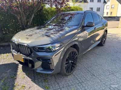 BMW X6 xDrive 40d (2023) - Photo 1