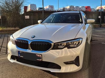 BMW 318 (2020) - Photo 1