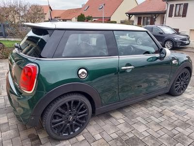 Mini Cooper s (2016) - Photo 1