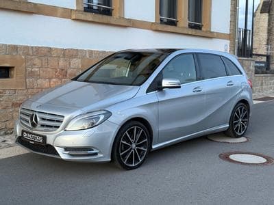 Mercedes B 180 d Exclusiv Édition *AHK*Pano*Leder (2014) - Foto 1