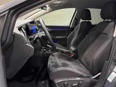 VW Golf 1.5 eTSI Style 150cv DSG (2020) - Photo 8