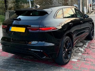 Jaguar F-Pace P250 R-DYNAMIC SE AWD (2022) - Foto 1