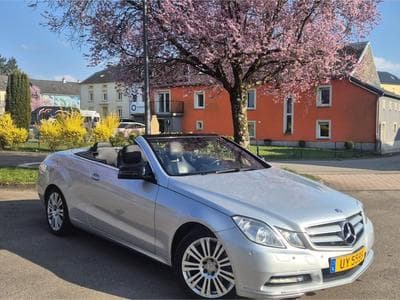 Mercedes E 200 (2011) - Foto 1