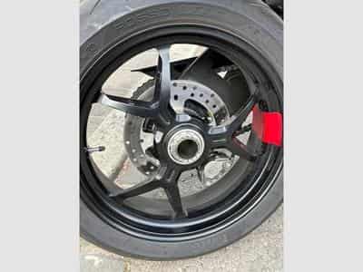 Ducati SuperSport Super Sport 950S (2024) - Foto 9
