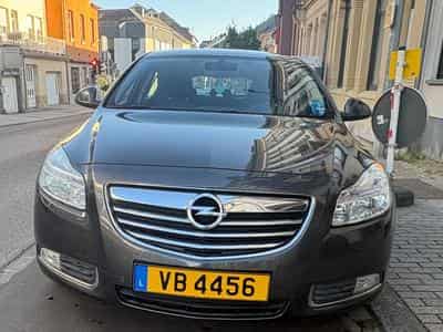 Opel Insignia Sport (2010) - Photo 1