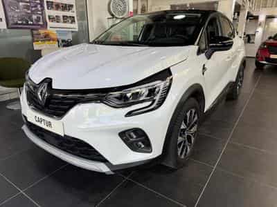 Renault Captur TECHNO MILD HYBRID 140 EDC (2023) - Photo 1