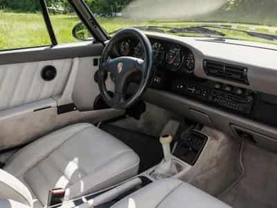 Porsche 911 964 C2 (1993) - Photo 1
