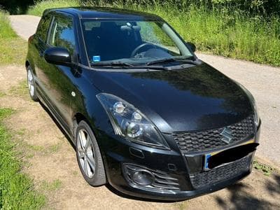 Suzuki Swift Sport (2012) - Photo 1