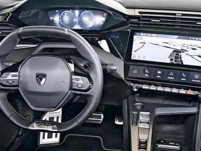 Peugeot 308 GT (2022) - Photo 1