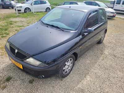 Lancia Ypsilon COSMOPOLITAN (2001) - Foto 1