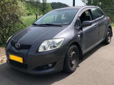 Toyota Auris (2007) - Photo 1