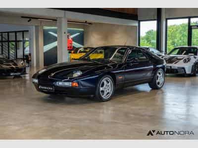 Porsche 928 GTS (1992) - Foto 1