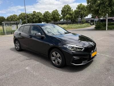 BMW 116 116d (2021) - Foto 1