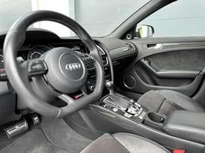 Audi RS4 (2015) - Photo 10