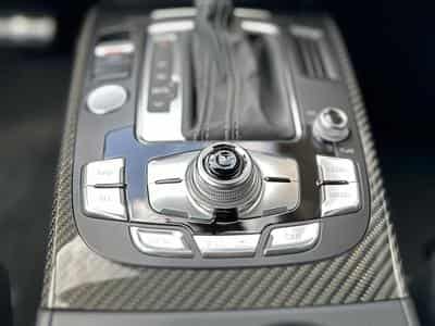 Audi RS4 (2015) - Photo 12