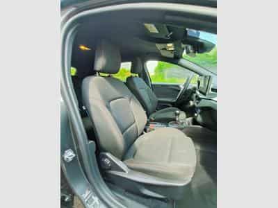 Ford Focus 1.0 Hybride MHEV 125 cv ST LIne Design (2023) - Photo 9